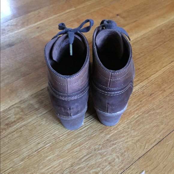 Never worn Clark’s leather booties - Picture 3 of 4